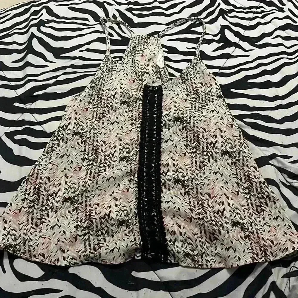 Multi Color Spaghetti Blouse - Picture 1 of 3